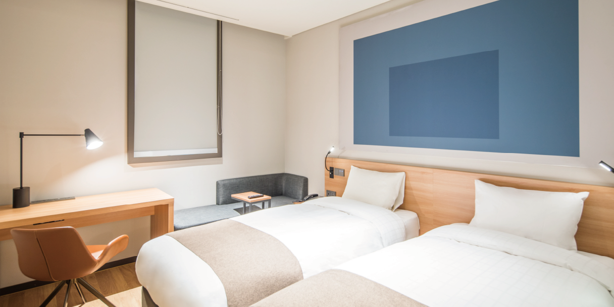 Standard Twin Room thumbnail